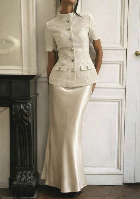 Costume dama superbe