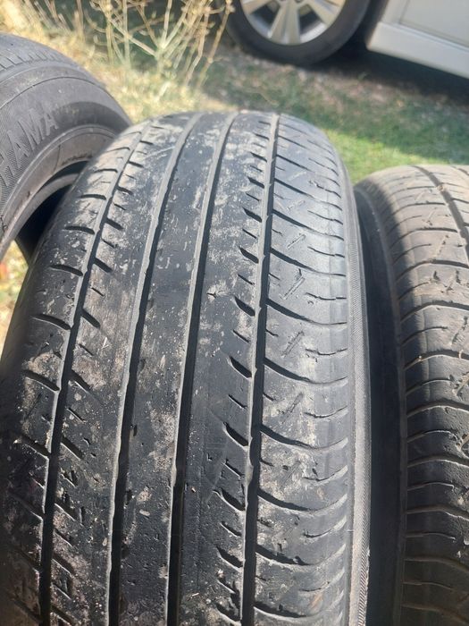 Срочно продам летние шины