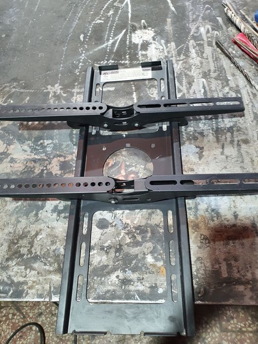 TV GOLD  model LT1531 / suport TV 50 lei