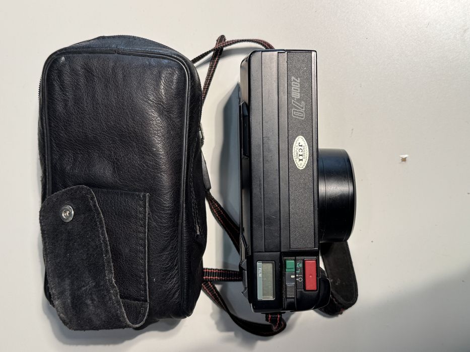 Aparate foto pe film