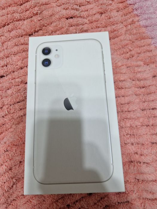 iPhone 11,на 128ГБ