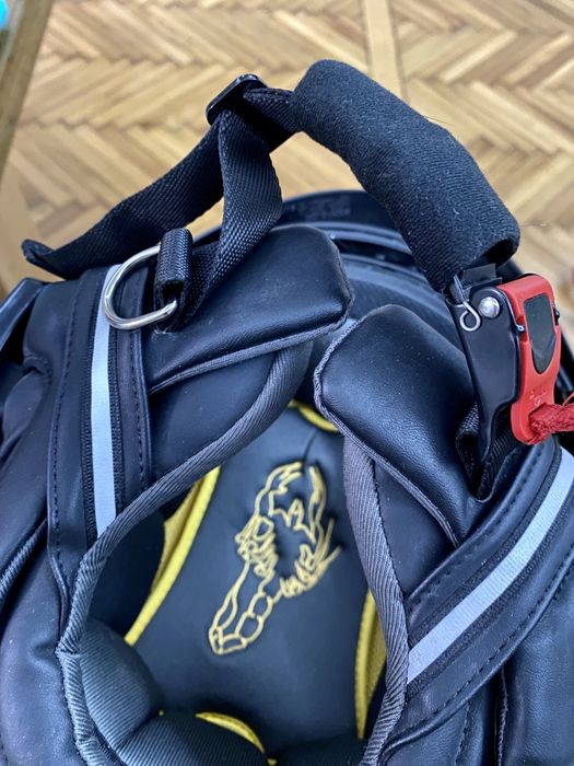 Casca moto Scorpion Exo-100