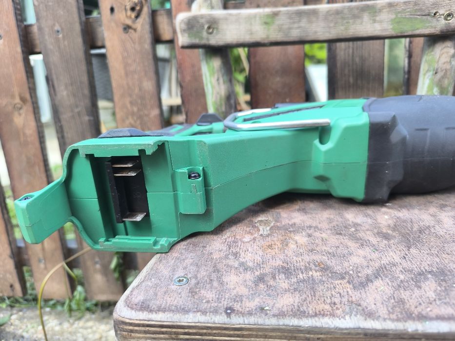 Акумулаторен саблен трион HIKOKI-Hitachi CR18DBL - solo