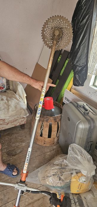 Vand o cositoare în stare perfecta de funcționare