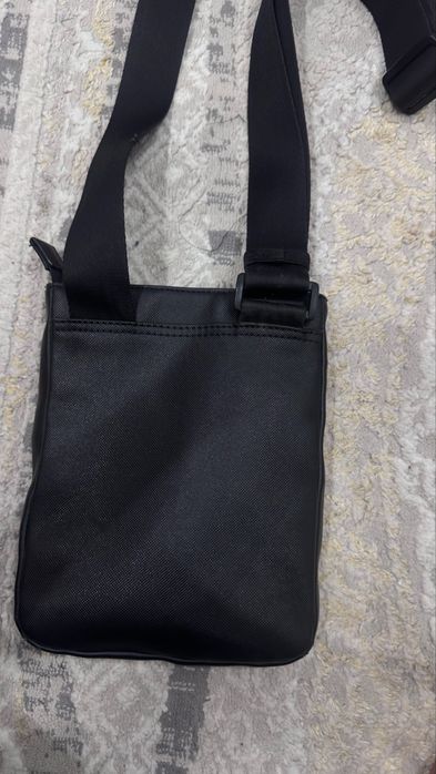 Tommy барсетка оригинал срочно