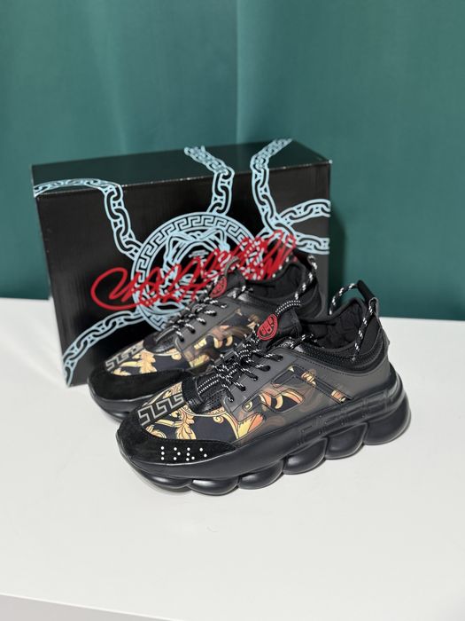 Versace Chain Reaction