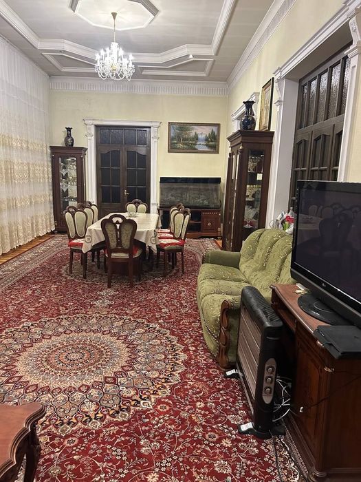 Ijaraga uy  oqiydigan va ishlaydigan bollarga