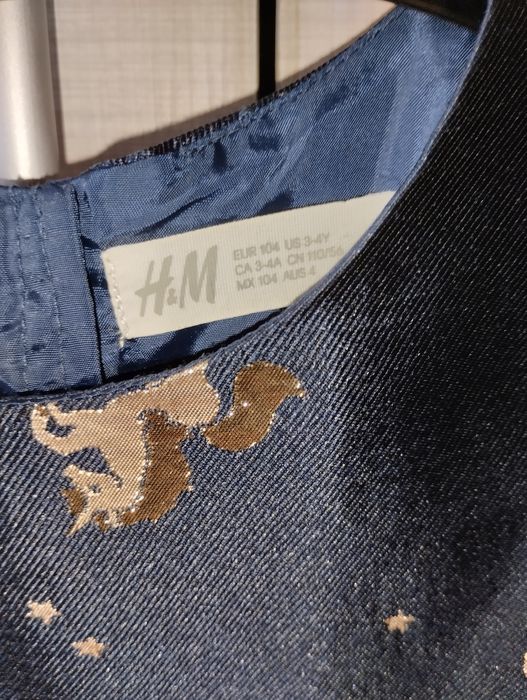 Рокля Ейч м размер 3-4г