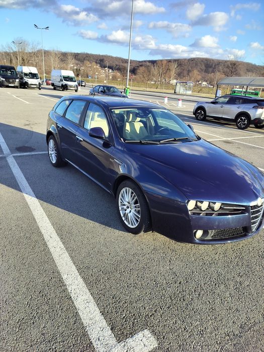 Alfa Romeo 159 2.0 JTDm 170 cp, euro 5, an 2010