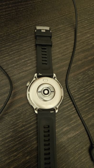 Amazfit balance смарт часы