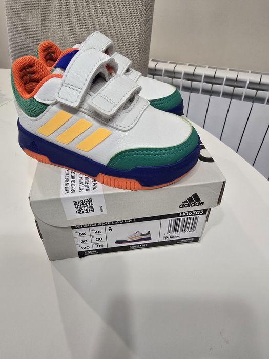 Детски оригинални маратонки Adidas