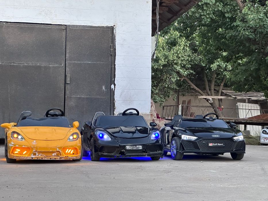 Детский машина желтый