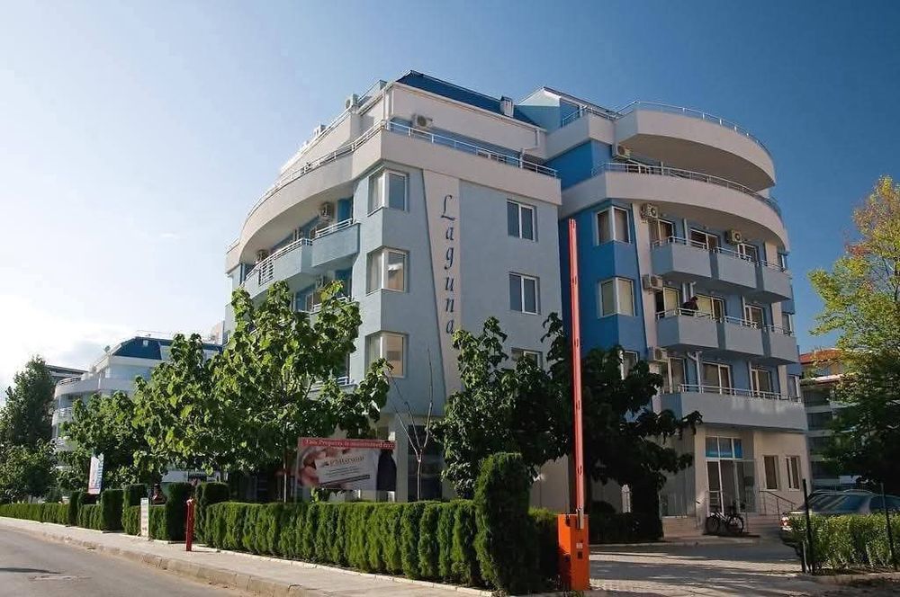 Тристаен апартамент под наем на нощувки