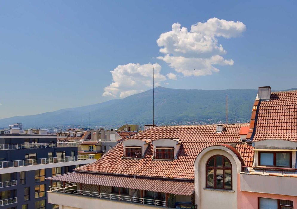 Тристаен апартамент в Манастирски ливади