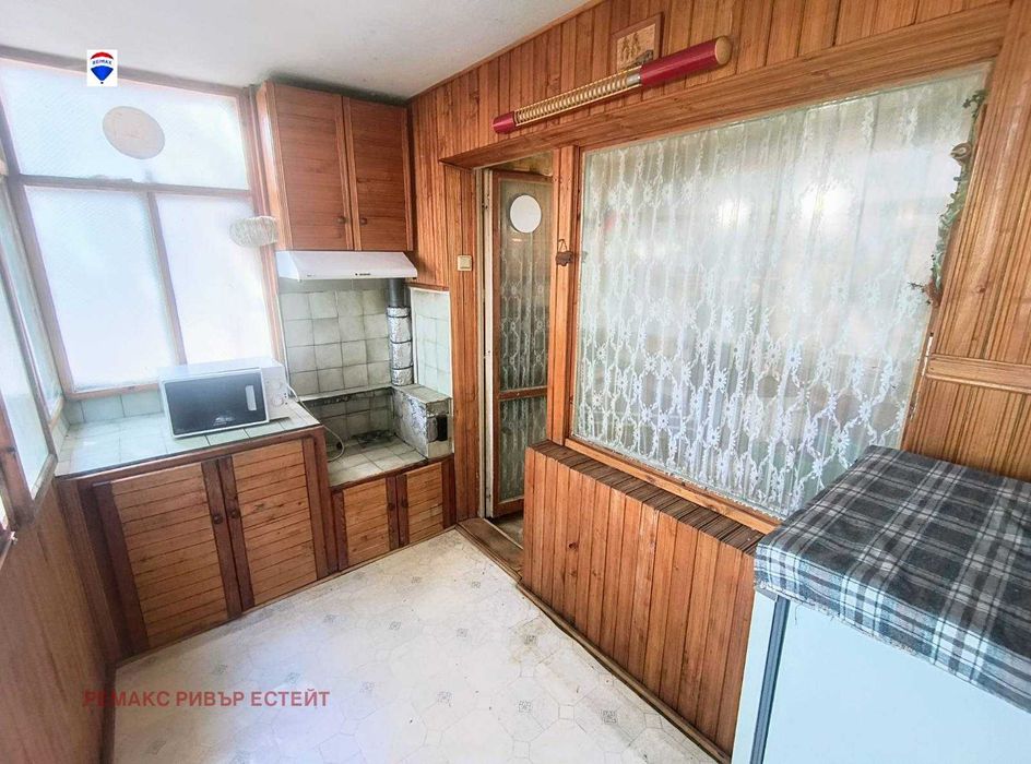 Продава се Двустаен апартамент в Русе, Дружба 3 - 58 кв.м за 1018 €/кв.м - Снимка #10