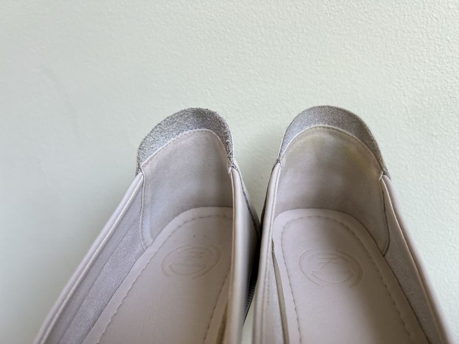 Balerini crem de piele