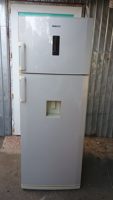 Frigider cu 2 uși. Beko.Asigur Transport