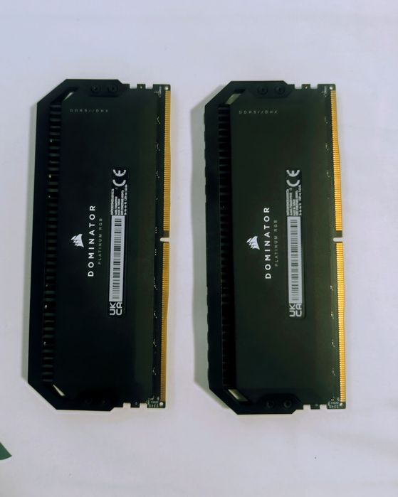 Рам памет Corsair DOMINATOR PLATINUM RGB 32GB (2x16GB) DDR5 6000MHz CL36 Black