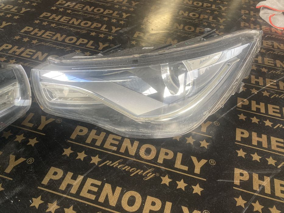 Audi A1 2010 година Led Ляв Фар