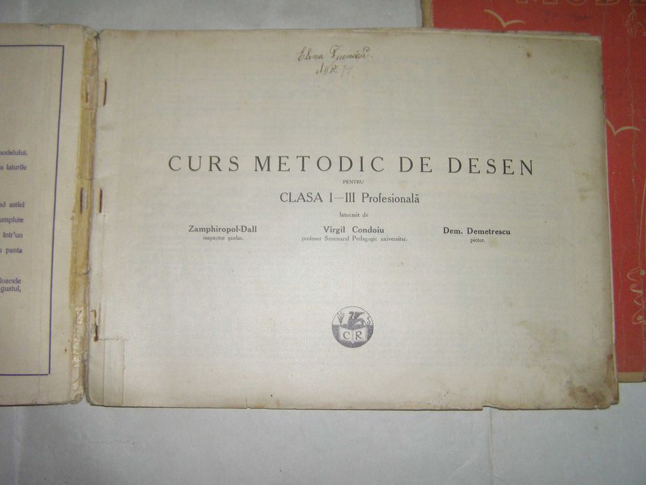 Caiete de cusaturi cu  modele si exemple