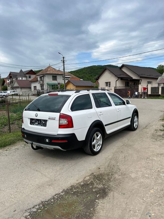 Vand SKoda Octavia Scout