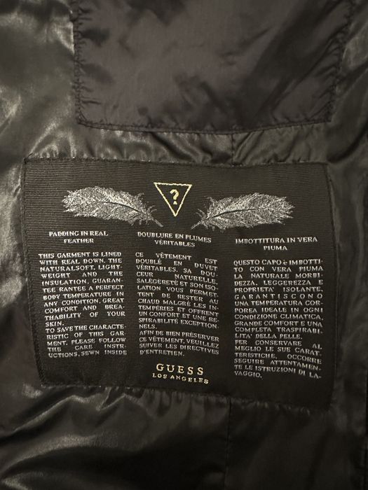 Geaca Guess cu puf de gasca