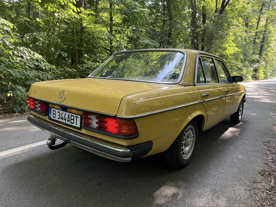 Mercedes Cobra w123 Vehicul Istoric