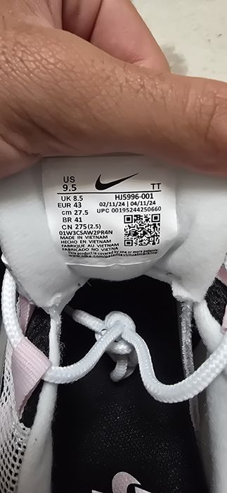 Nike air max95 pink marimea 43 noi fara cutie