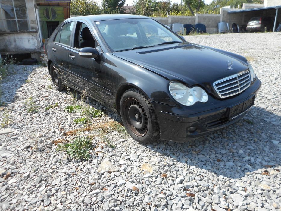 Мерцедес C 220 CDI 150 коня W203 На Части
