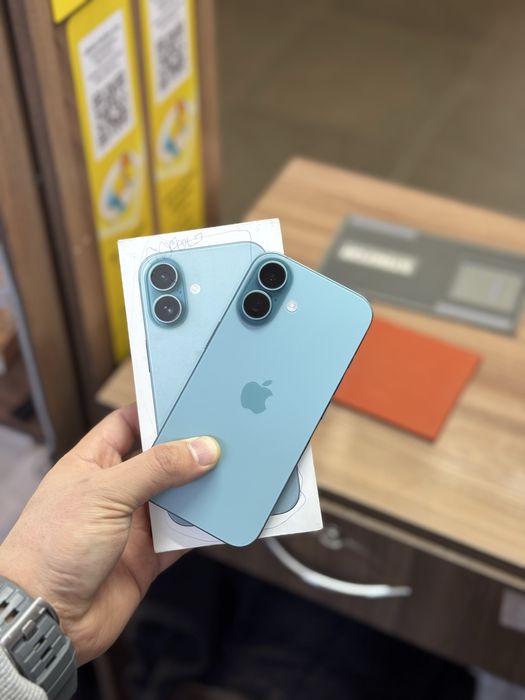iPhone 16 / 128Gb / 100% / как новый