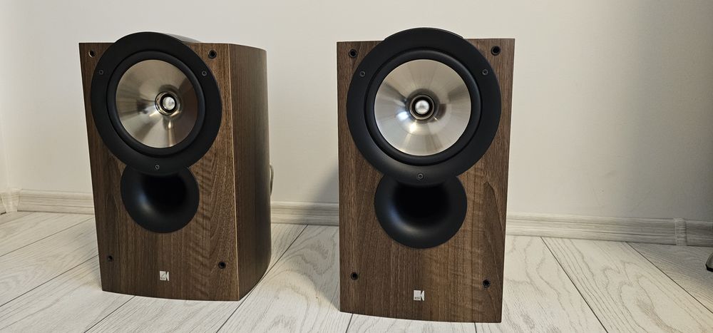 Boxe Kef IQ3(Made in England)