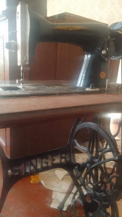 швейная машинка.