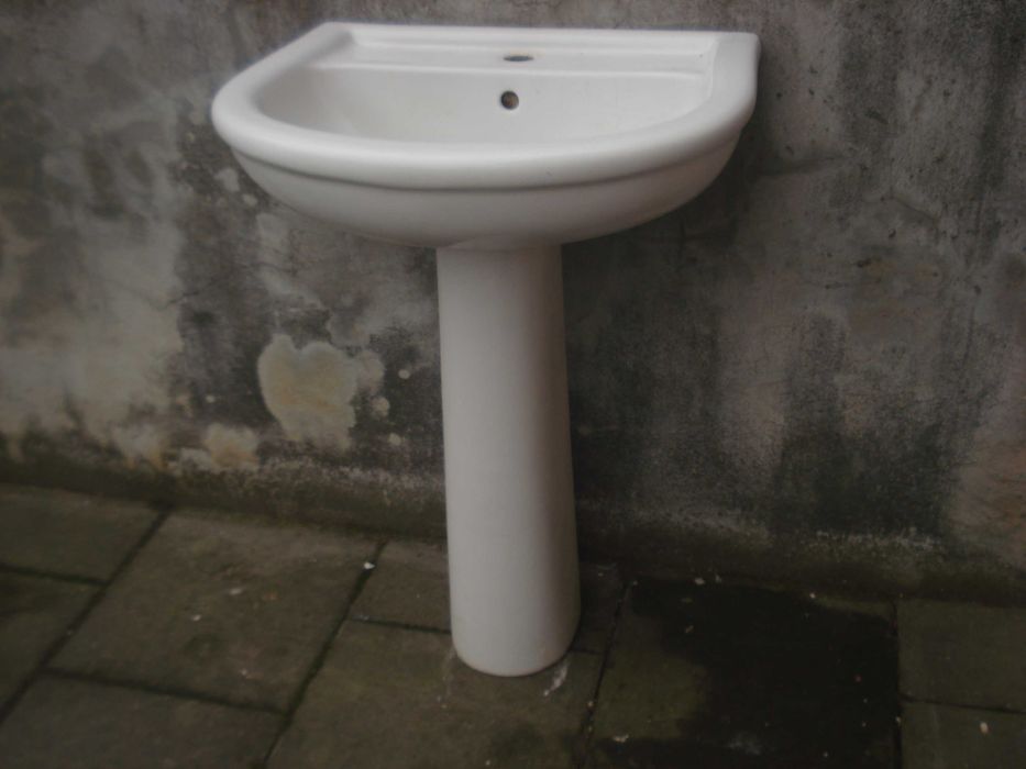 Chiuveta Lavoar  de 56 cm cu picior de sustinere