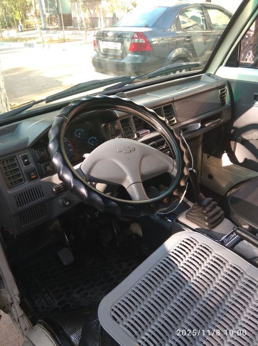 Продаётся автомобиль марки Дамас