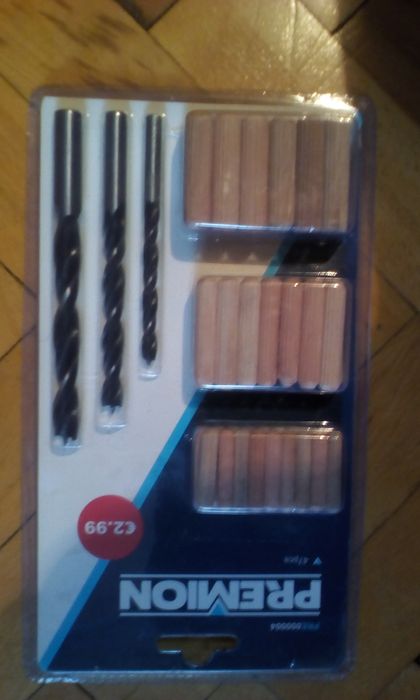 Set scule si mat. pt.timplarie (freza,burghie,coltare etc.