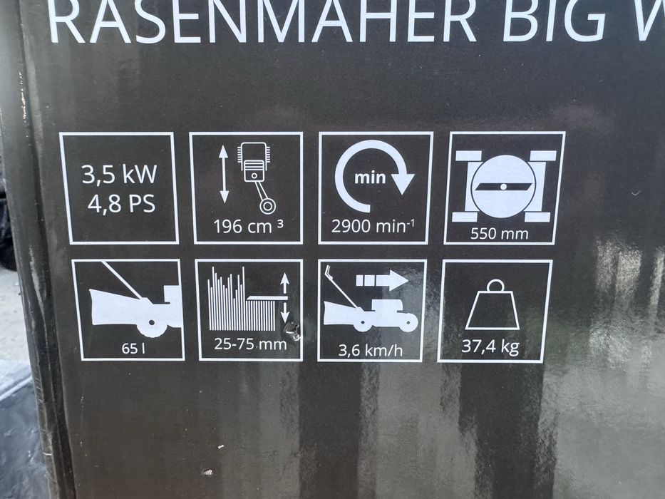 Masini de tuns gazon cu autopropulsie