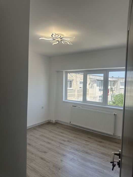 Apartament decomamdat 56 mp renovat lux