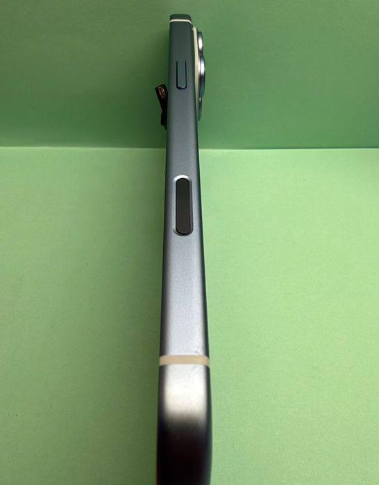 iPhone 17 Pro Max Glacier Carcasa Spate