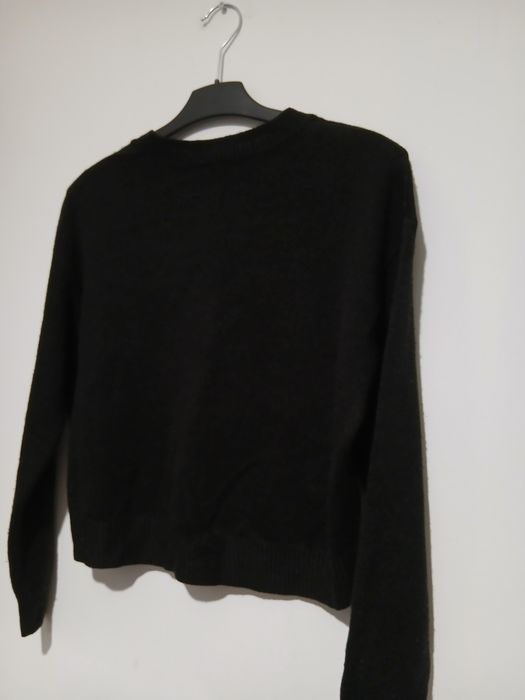 Pulovar subtire fete marime M/L stare perfecta