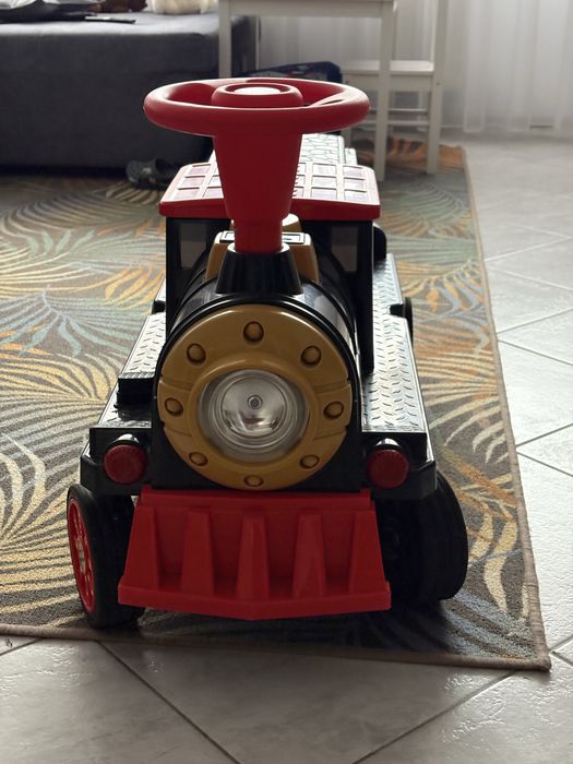 Vand  tren electric cu vagon