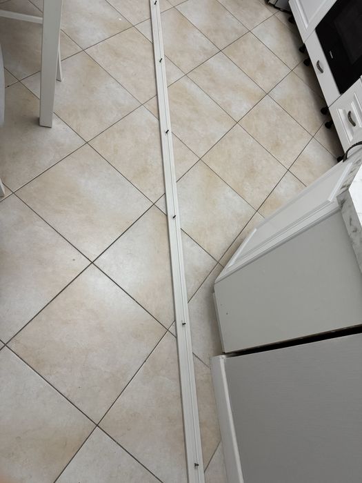 Карниз потолочный