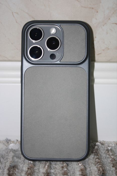 Iphone 15 pro продаю
