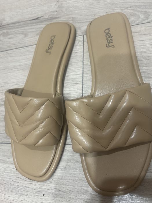 Обувь туфли шлепанцы