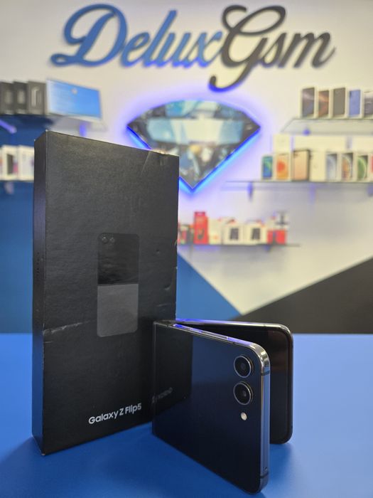Samsung Z Flip 5 / 256 GB / Black /DeluxGSM