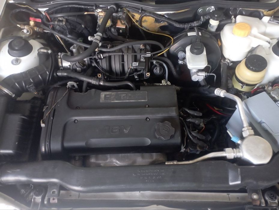 Nexia 2dons holati zuur gaz quyilgan tozaa kiraskasi yooq