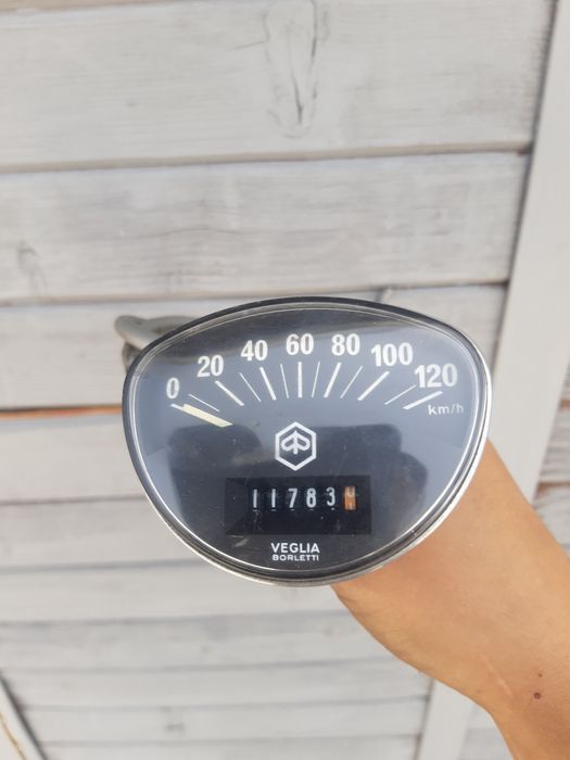 Километражини табла  за  Веспа (VESPA)-втора употреба