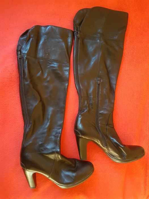 Cisme, cizme piele calitate lungi elegante import Austria
