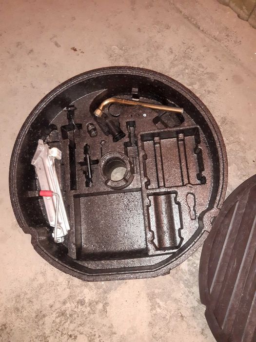 Audi A4 B6 кори за багажник