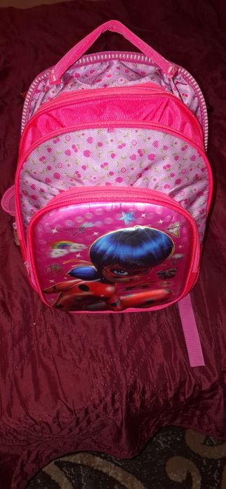 Ученическа раница