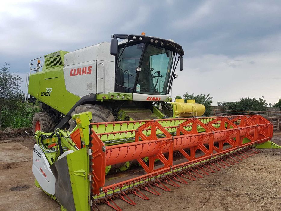 Vand/schimb Claas Lexion 750 2012+Echipament paioase Claas V750